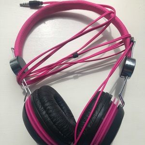 Over ear headphones❤️